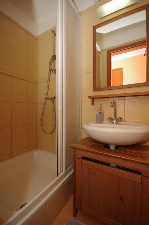 Vararok Apartman Gyula Εξωτερικό φωτογραφία